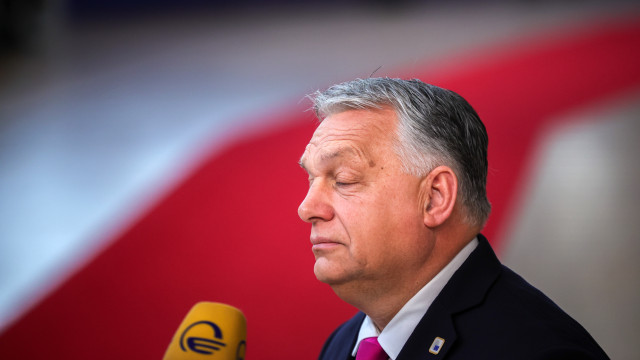 Orban blocks EU aid for Ukraine after membership talks agreed